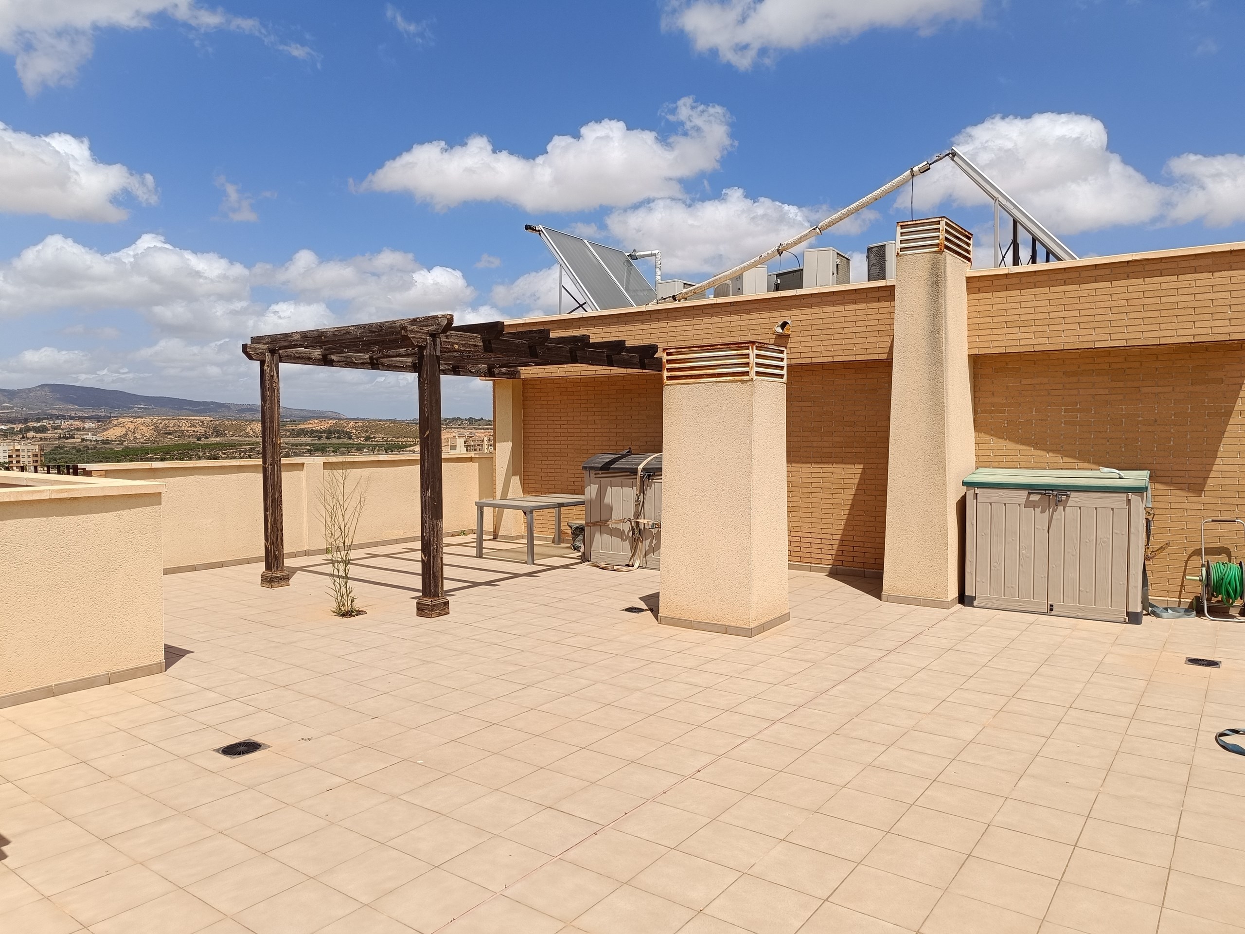 House in Santa Cruz - view 1