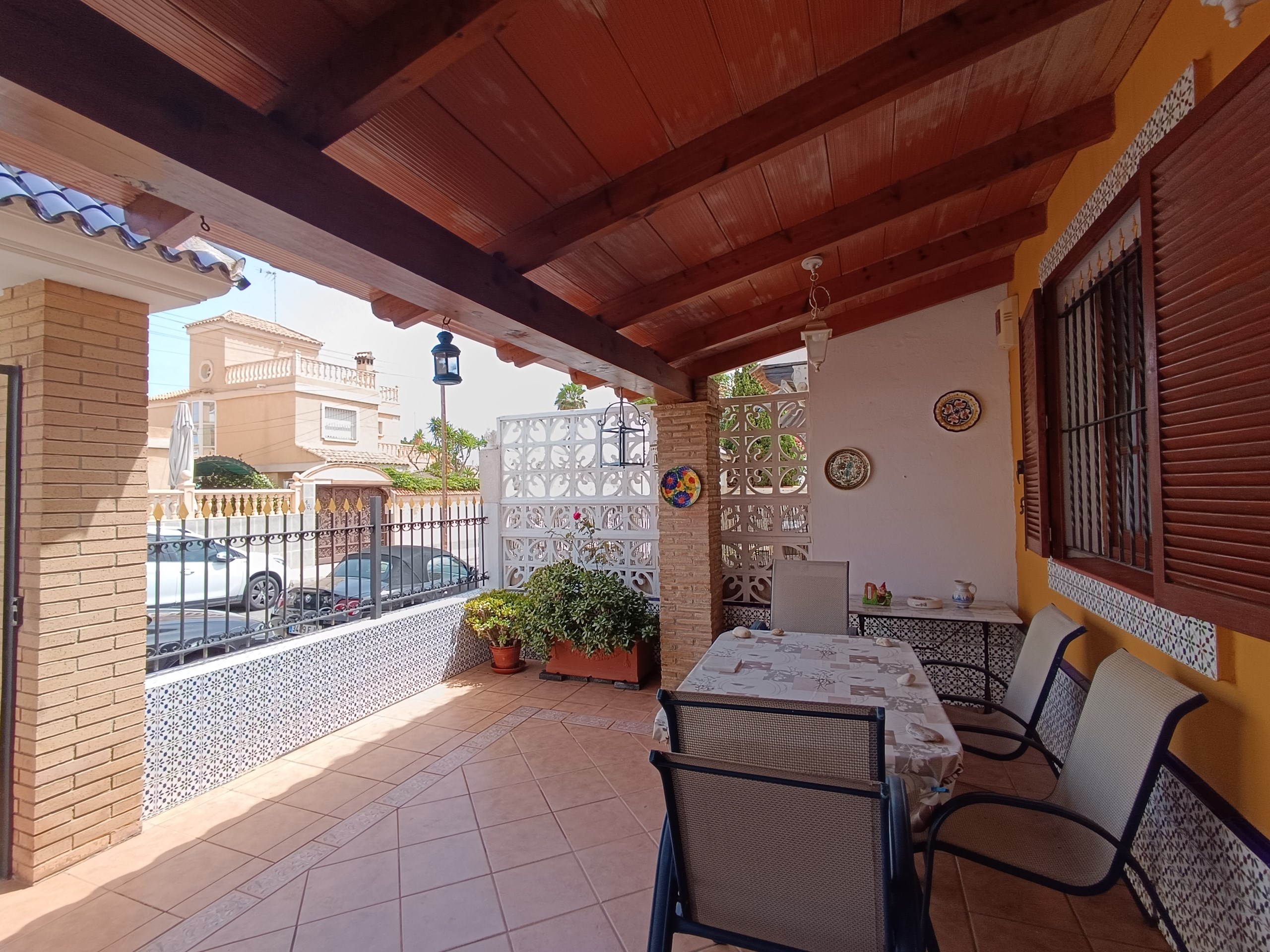 House in Silim - view 1