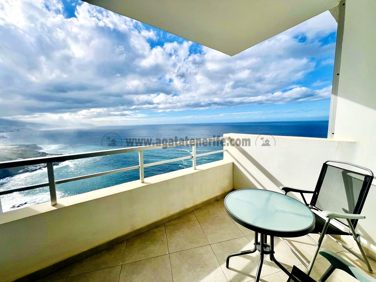 Apartment in Santa Cruz de Tenerife - view 1