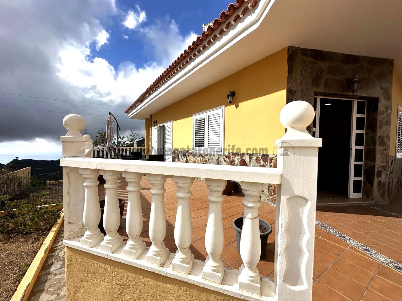 House in Las Manchas - view 1