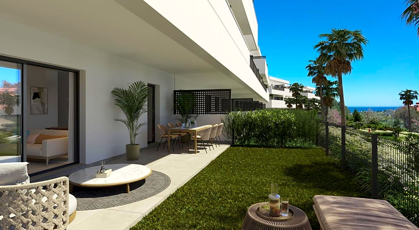 Apartment in Estepona - view 1