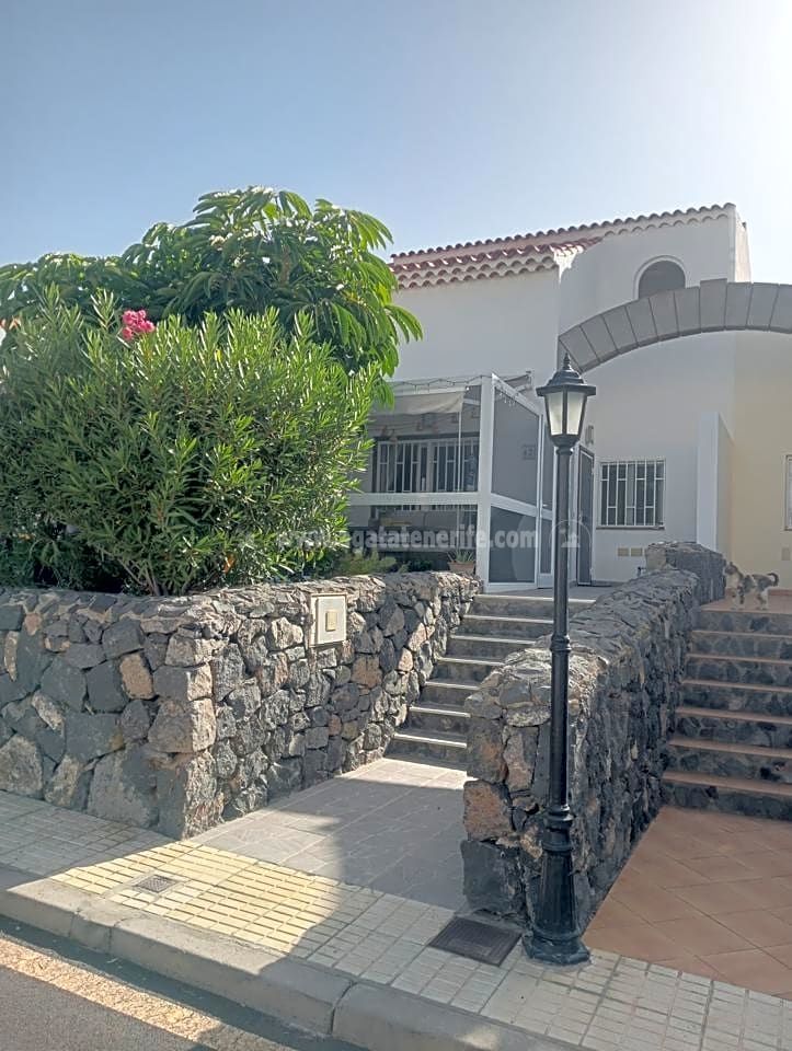Villa in Golf del Sur - view 1
