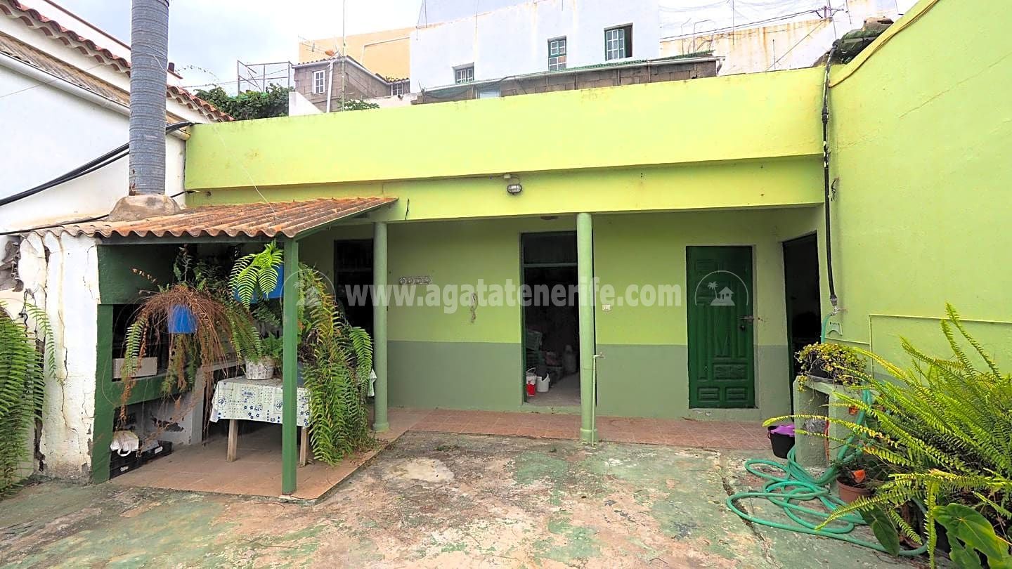 House in Santa Cruz de Tenerife - view 1