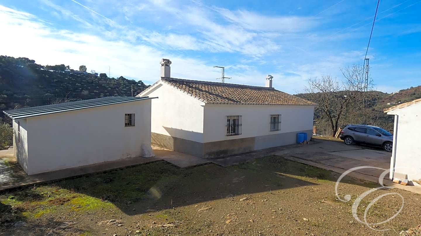 House in Malaga - view 1