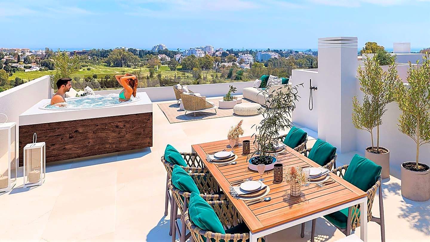 Penthouse in Estepona - view 1