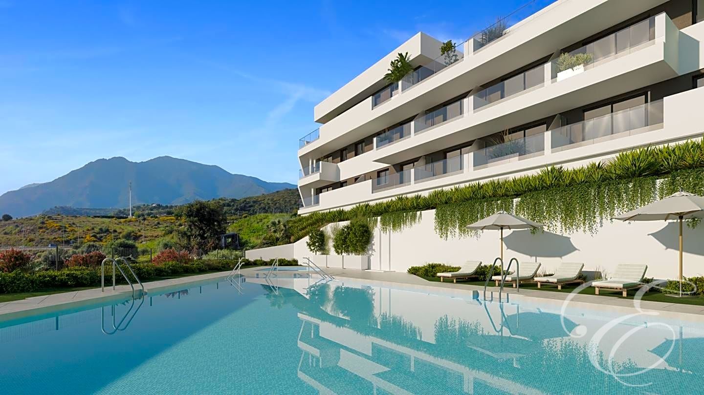 Apartment in Estepona - view 1