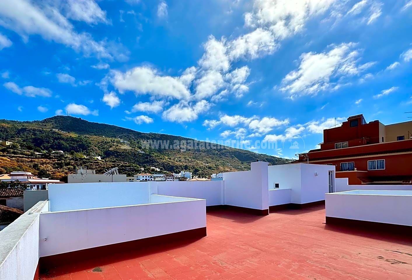 Apartment in Santa Cruz de Tenerife - view 1