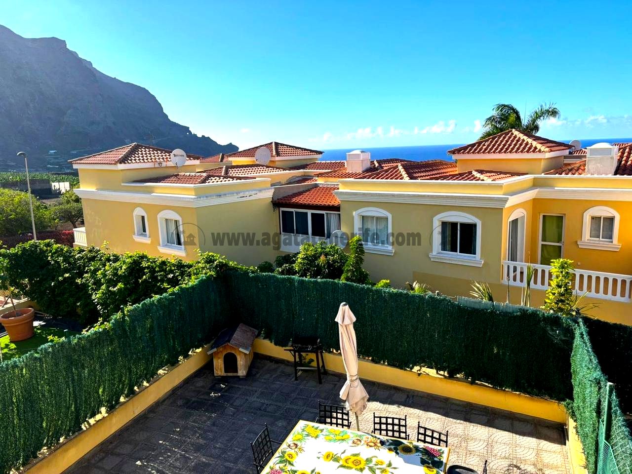 Villa in Tenerife - view 1