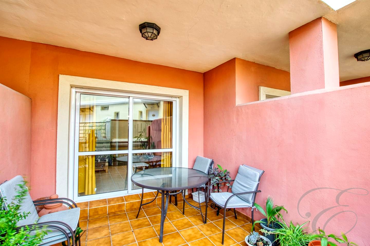 Apartment in Torre de Benagalbon - view 1