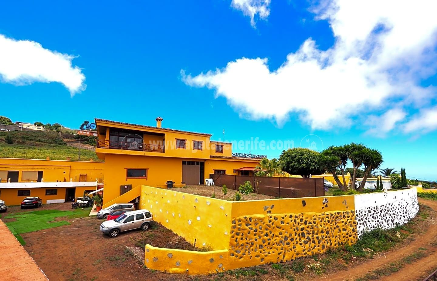 Villa in Santa Cruz de Tenerife - view 1
