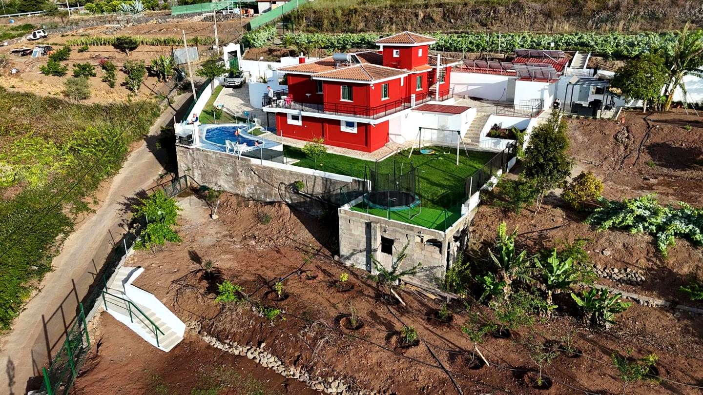 Villa in Santa Cruz de Tenerife - view 1