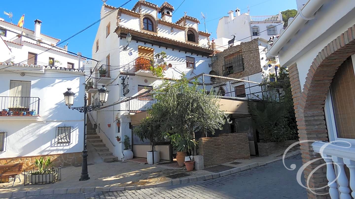 House in Torre del Mar - view 1