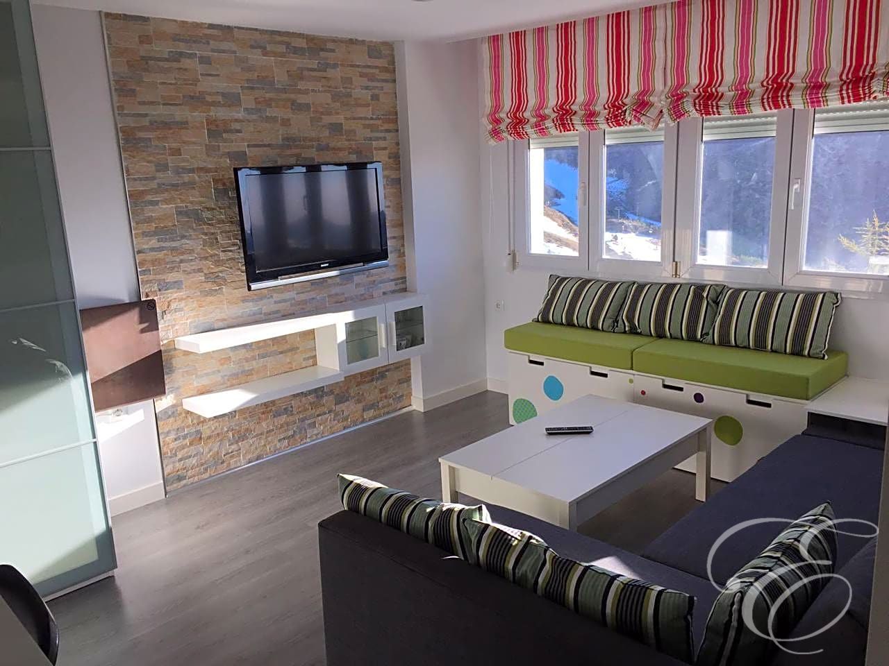 Apartment in Granada - view 1