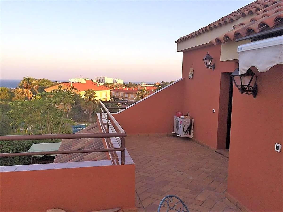 House in Malaga - view 1
