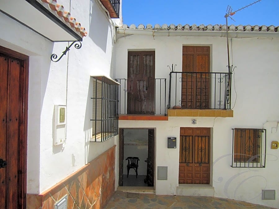 House in Malaga - view 1