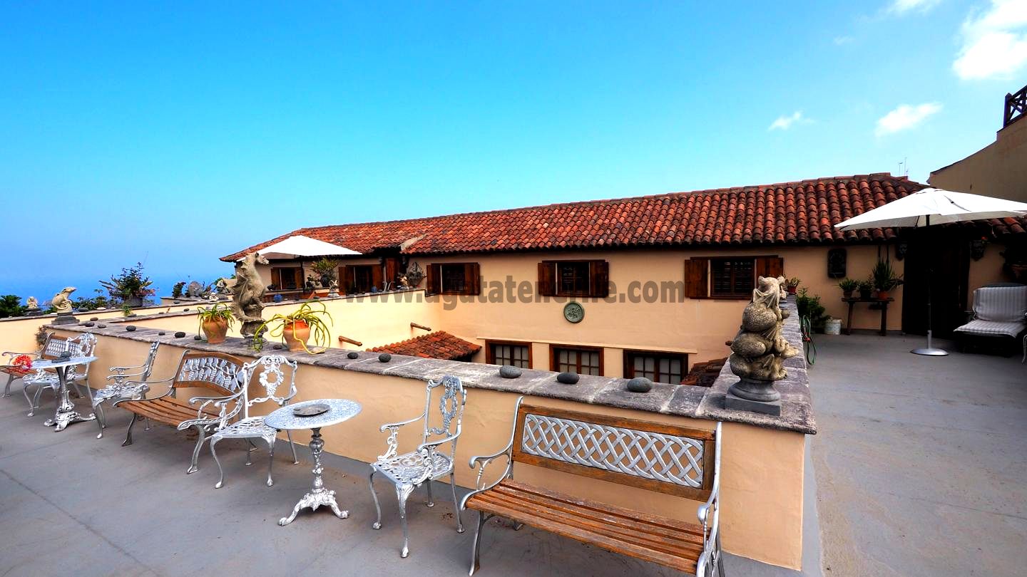 House in Santa Cruz de Tenerife - view 1