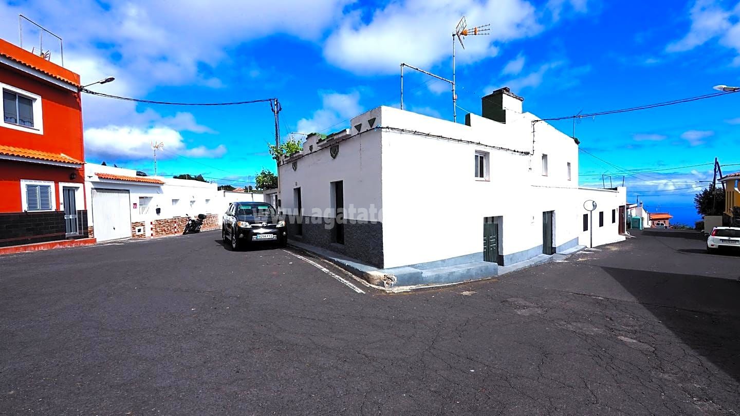 House in Santa Cruz de Tenerife - view 1