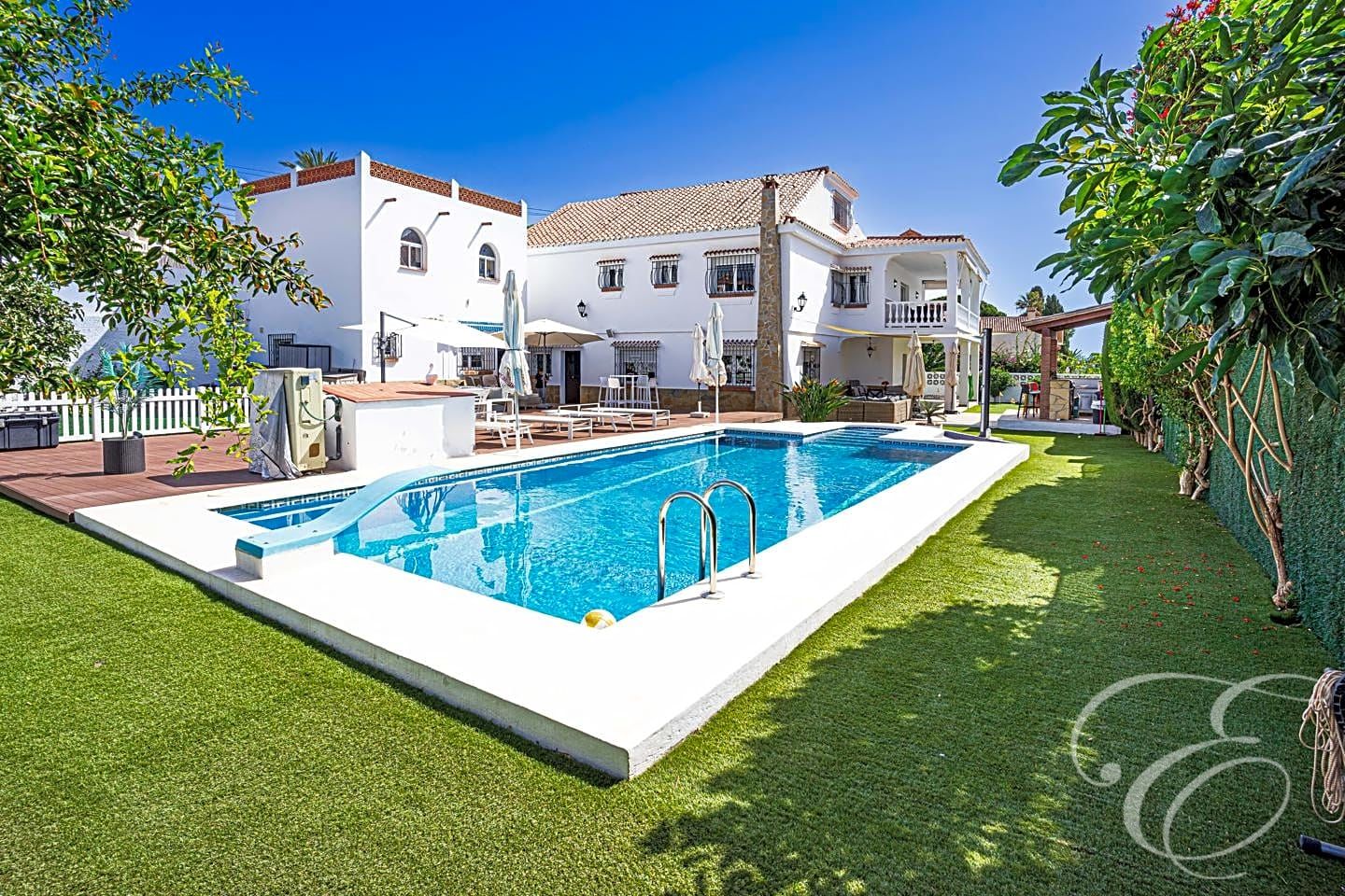 Villa in Velez Malaga - view 1
