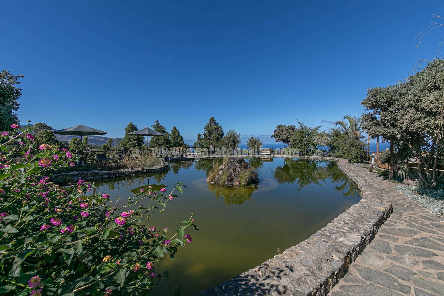 Villa in Santa Cruz de Tenerife - view 1