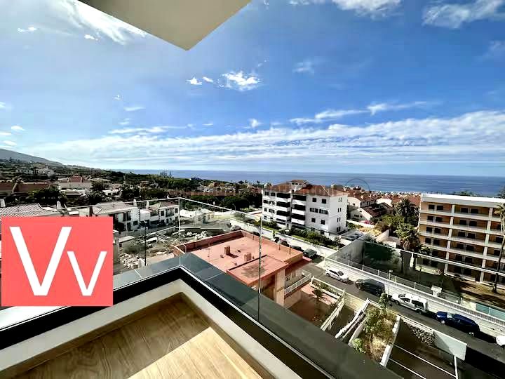 Apartment in Santa Cruz de Tenerife - view 1