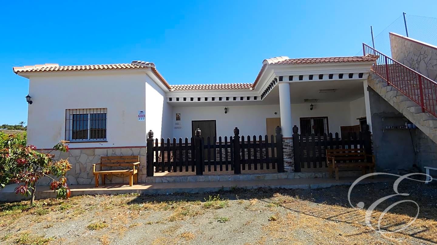 House in Almayate Bajo - view 1