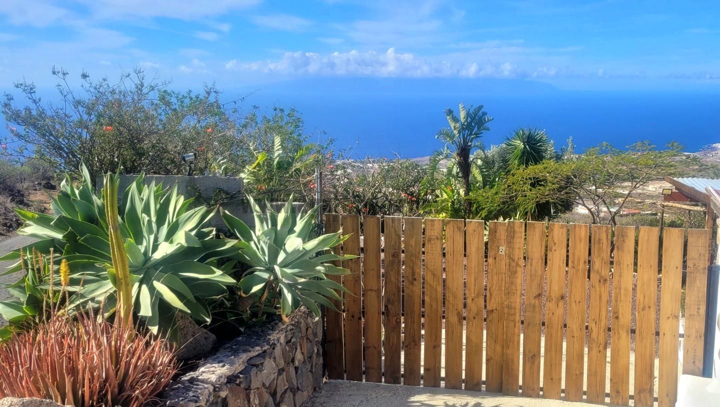 Villa in Tenerife - view 1