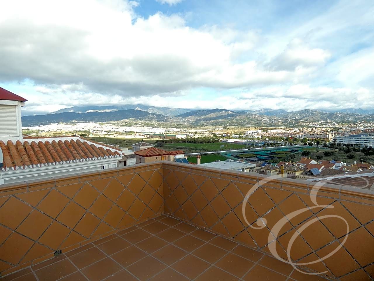 Villa in Torre del Mar - view 1