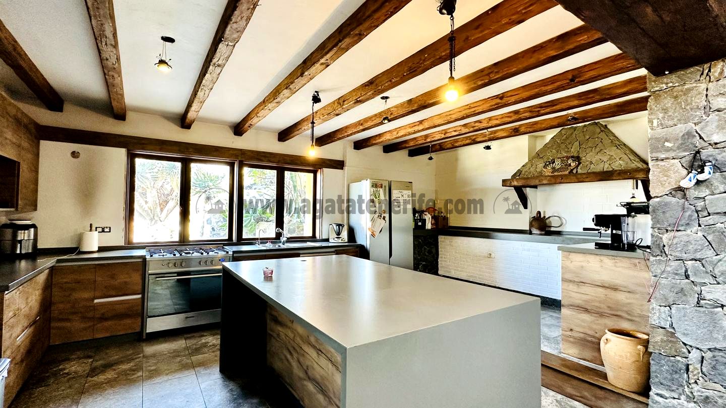 House in Santa Cruz de Tenerife - view 1