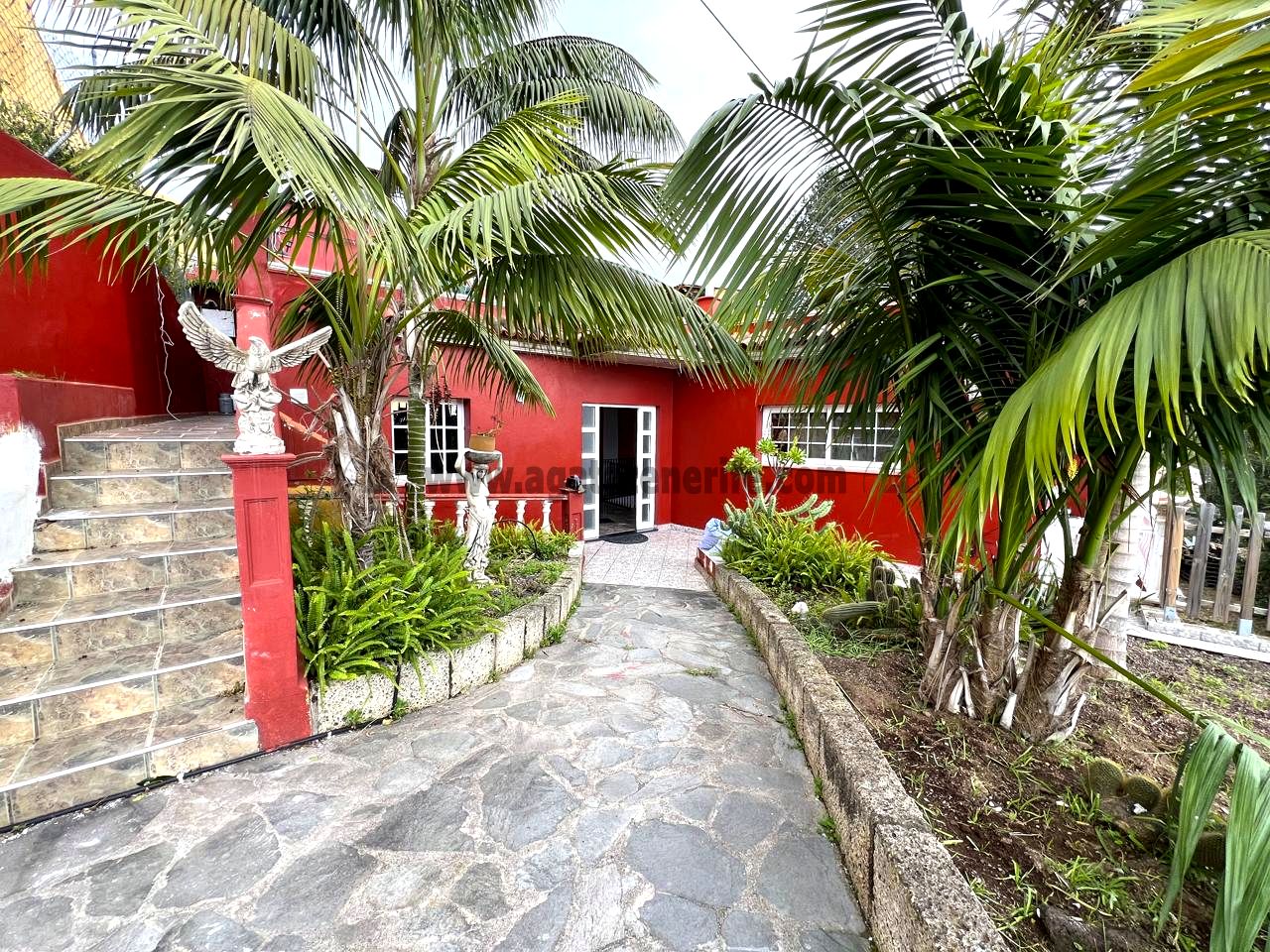 House in Santa Cruz de Tenerife - view 1