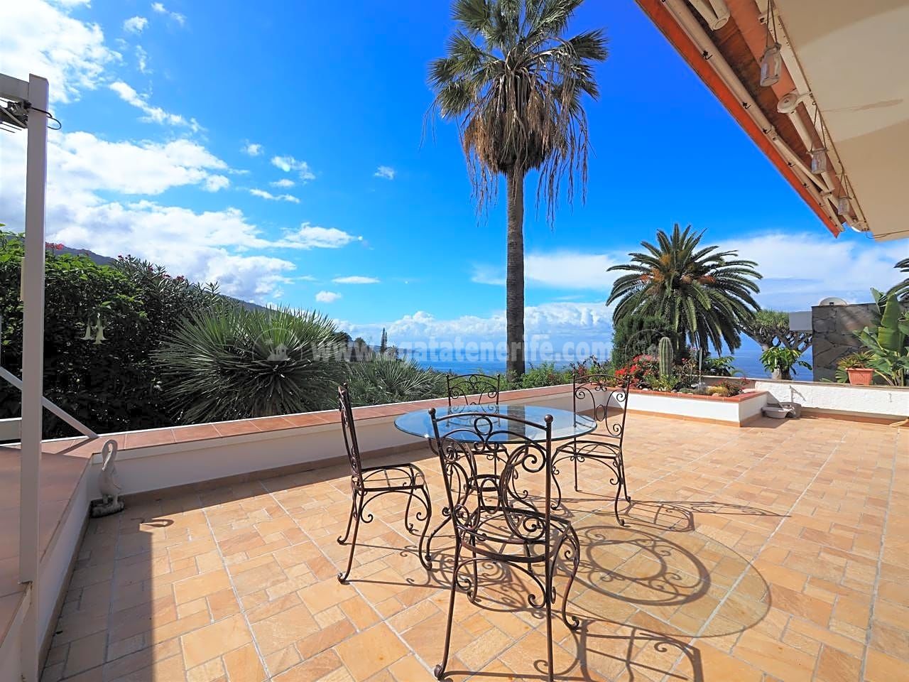 Villa in Santa Cruz de Tenerife - view 1