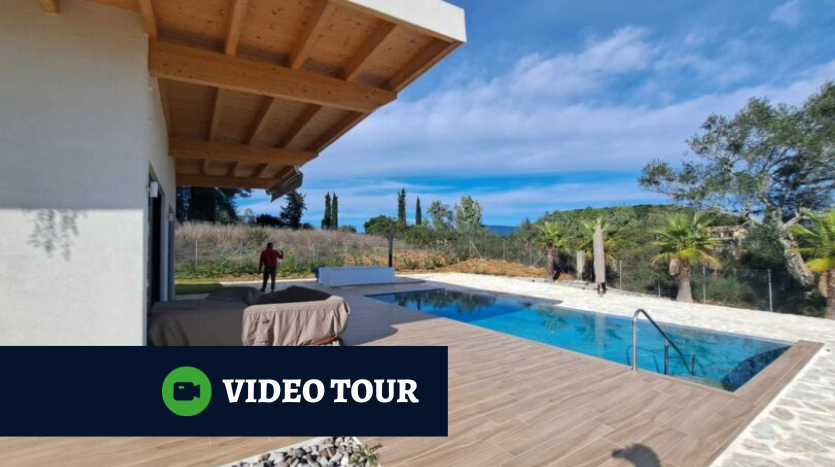Villa in Gouvia - view 1