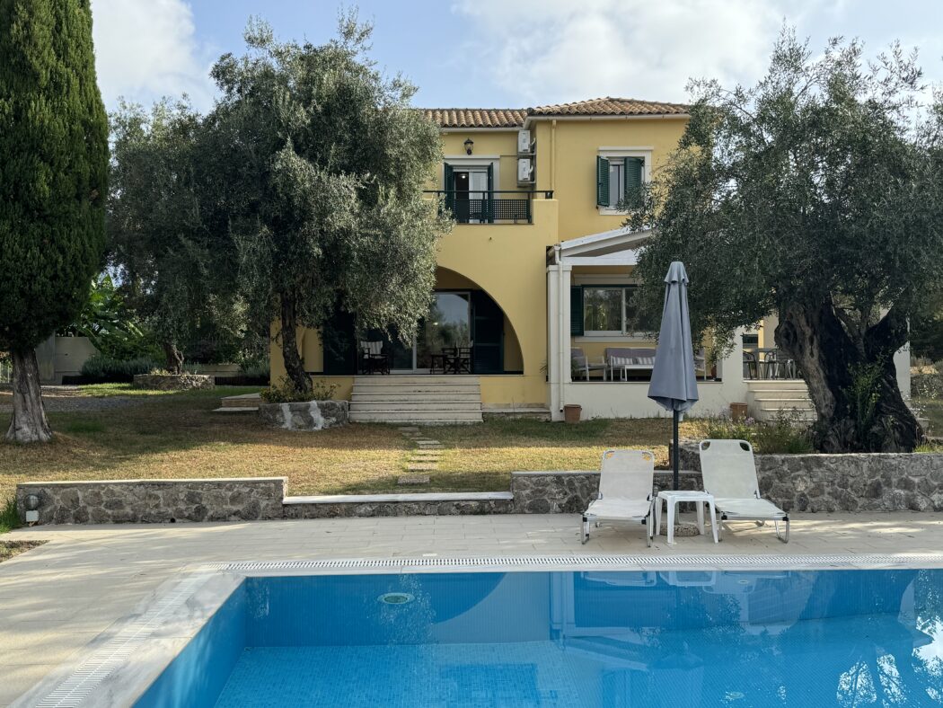 Villa in Kato Korakiana - view 1