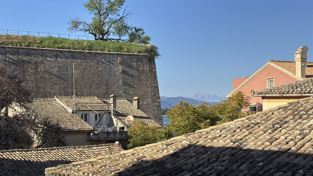 Apartment in Mantouki - view 1