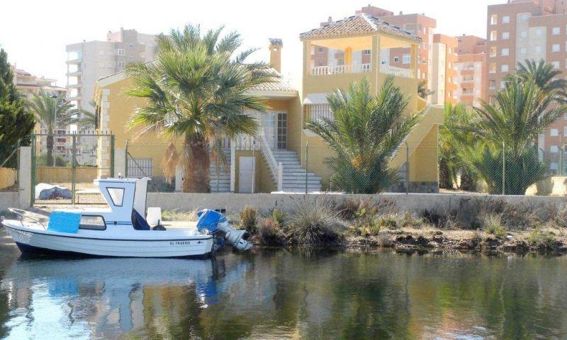 Villa in La Manga del Mar Menor - view 1