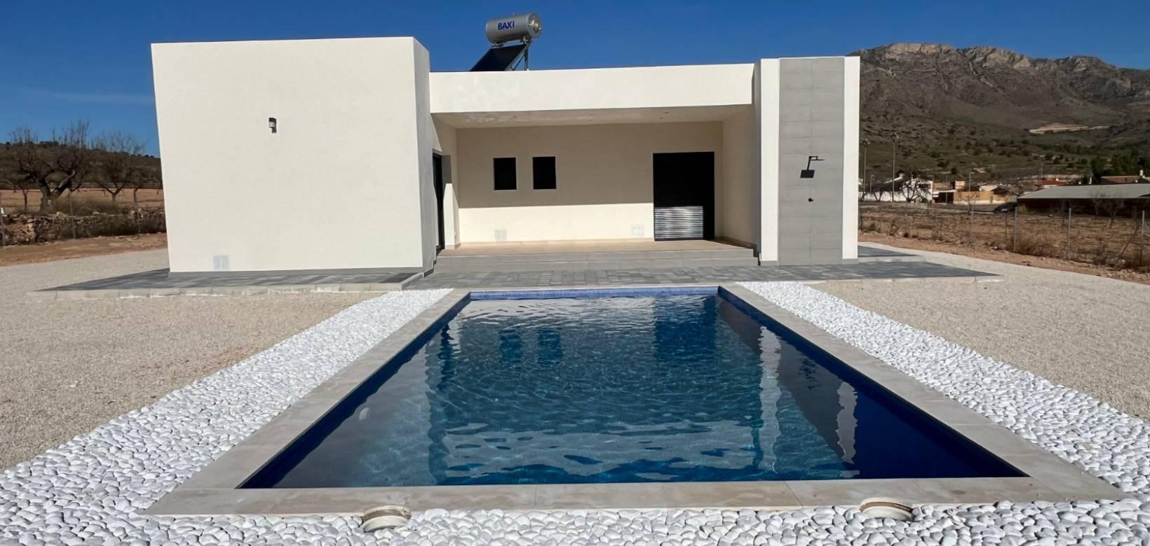 Villa in Alicante - view 1