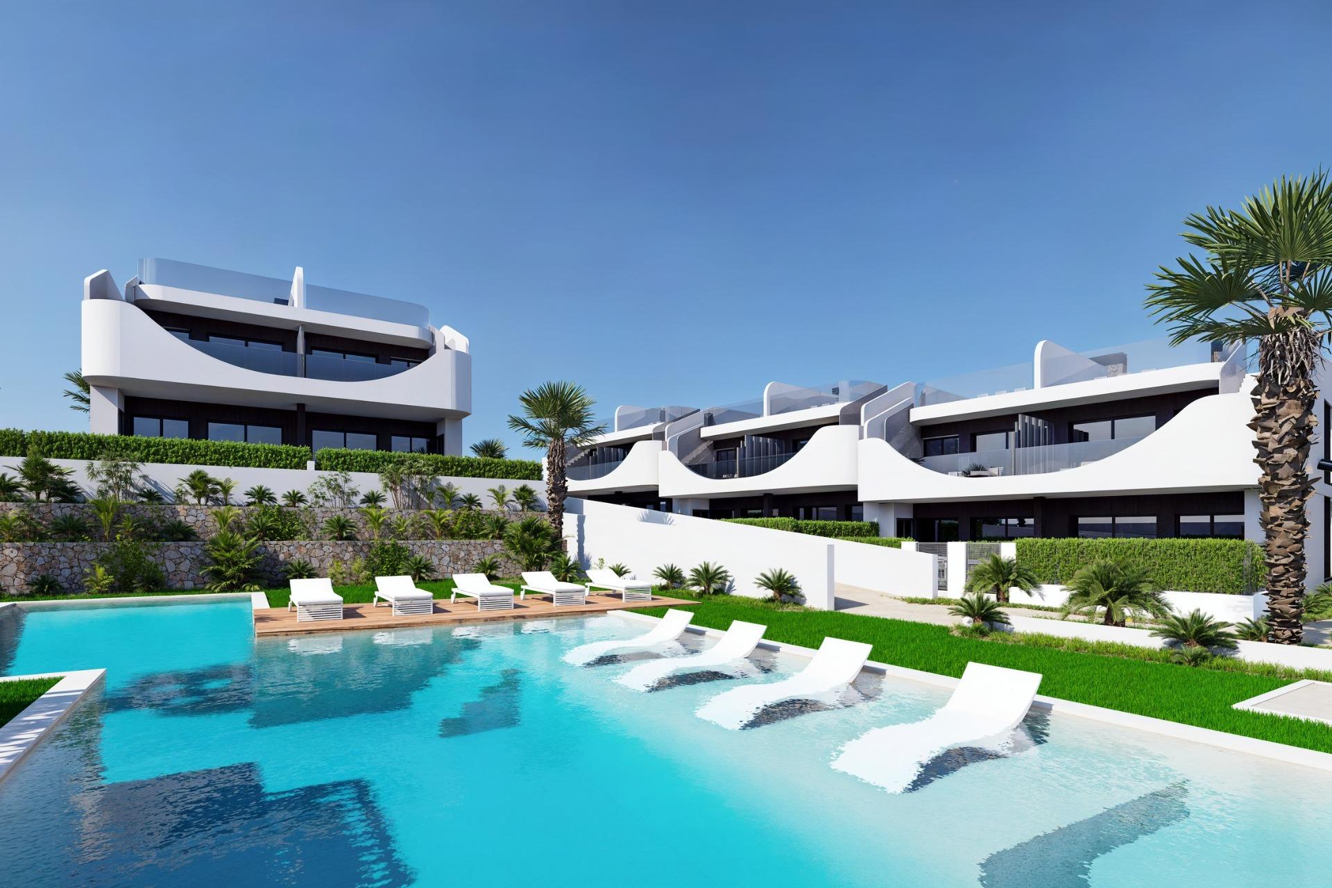 Apartment in San Miguel de Salinas - view 1