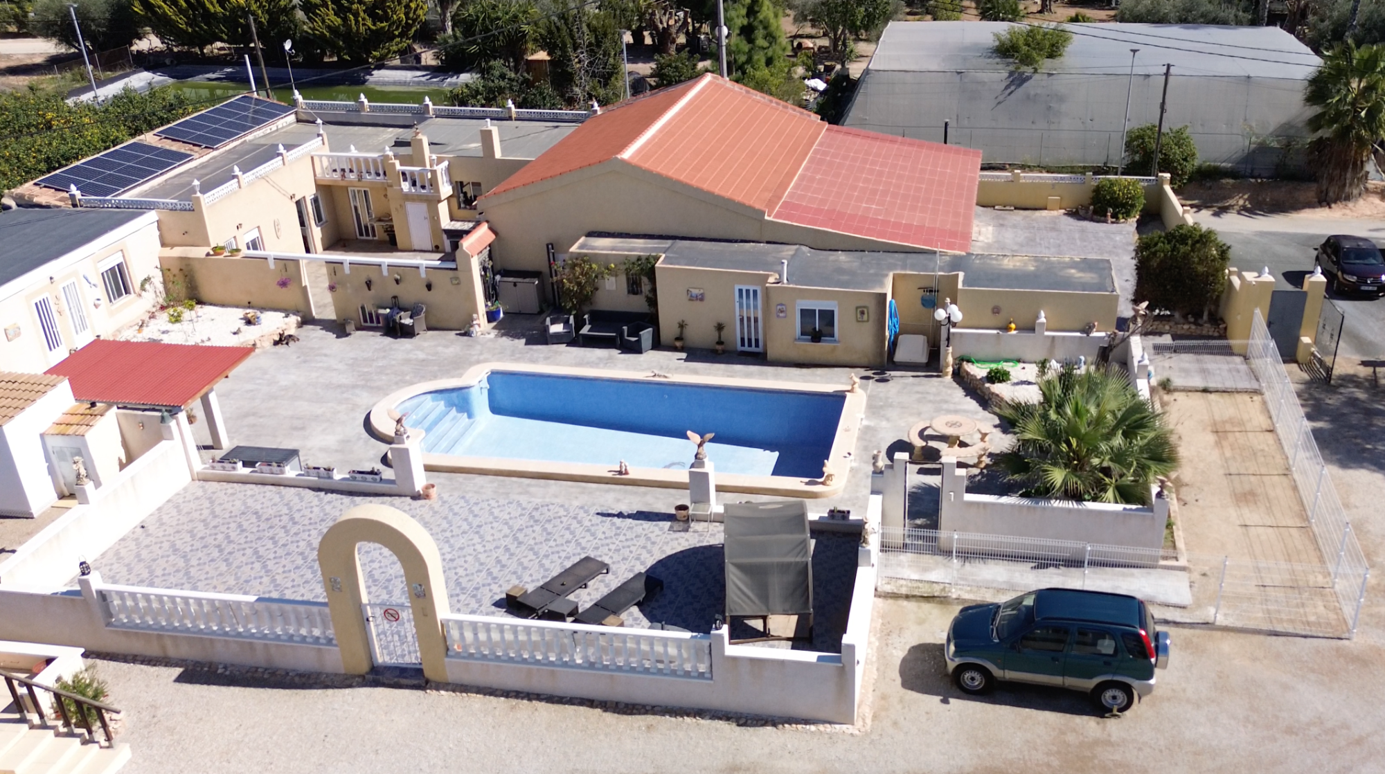House in Los Montesinos - view 1