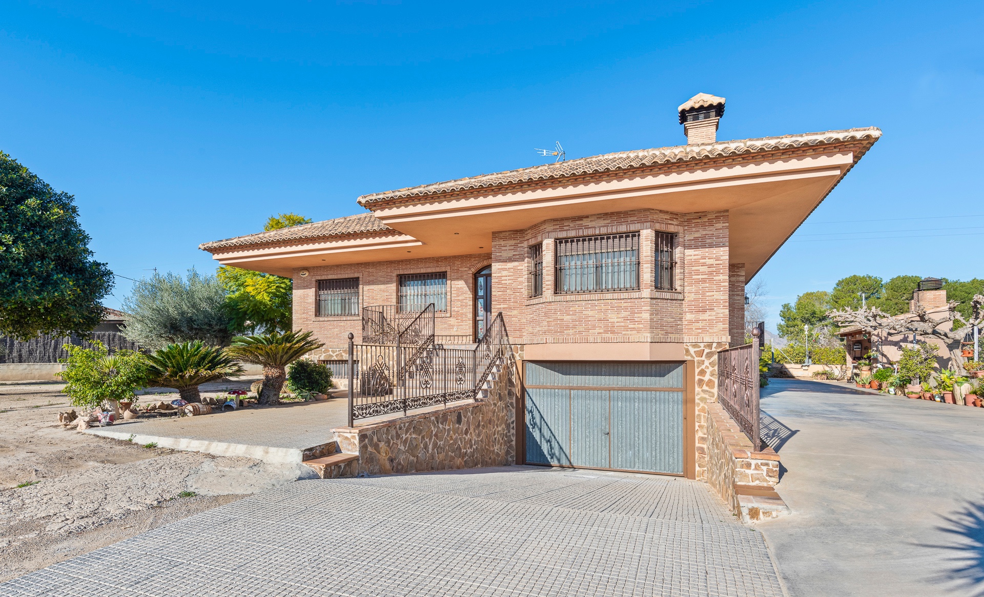 House in Alquerias - view 1