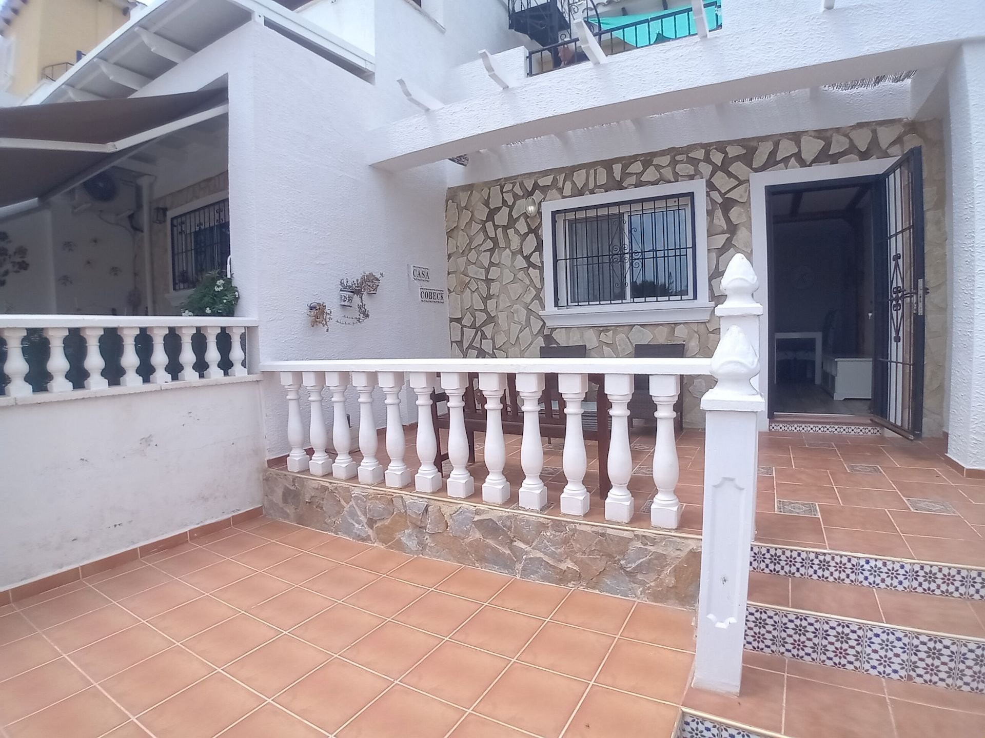 House in Alicante - view 1