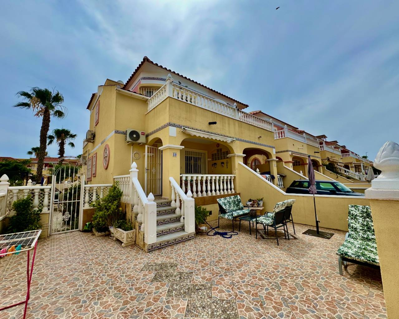 House in Alicante - view 1