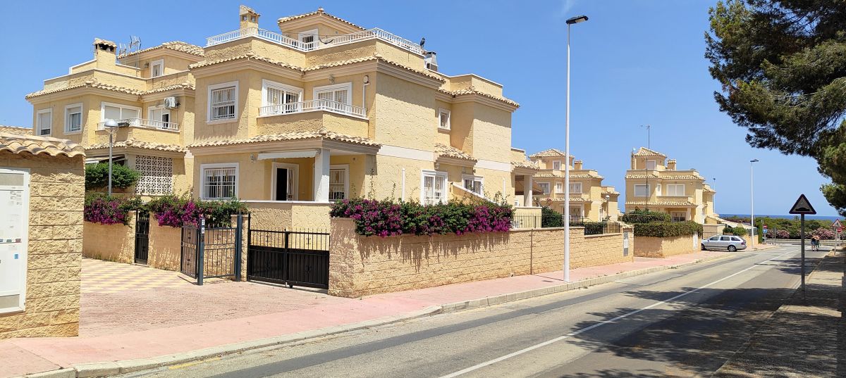 House in Punta Prima - view 1