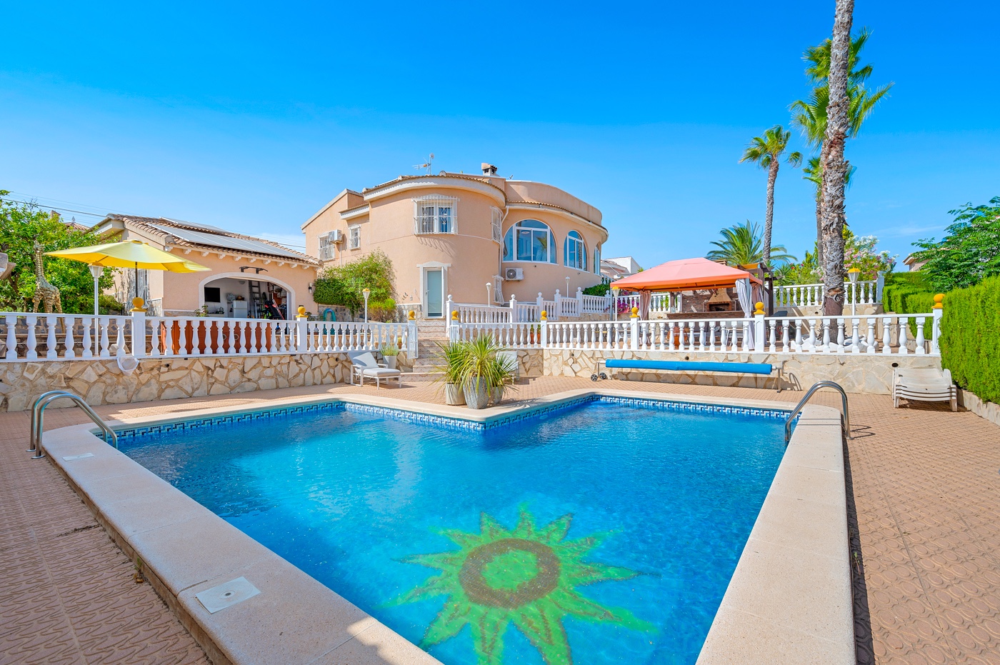 Villa in Ciudad Quesada - view 1
