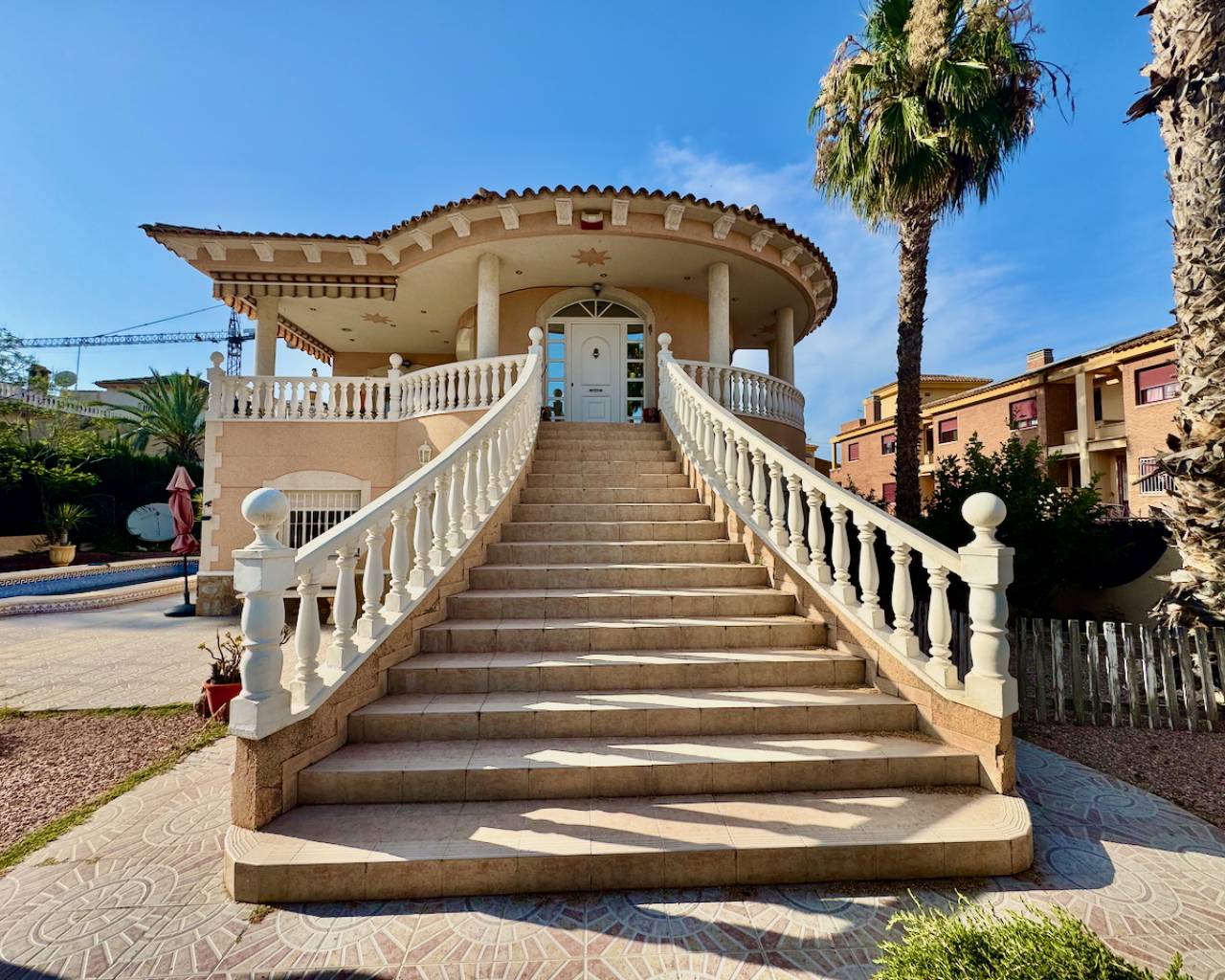 Villa in Benferri - view 1