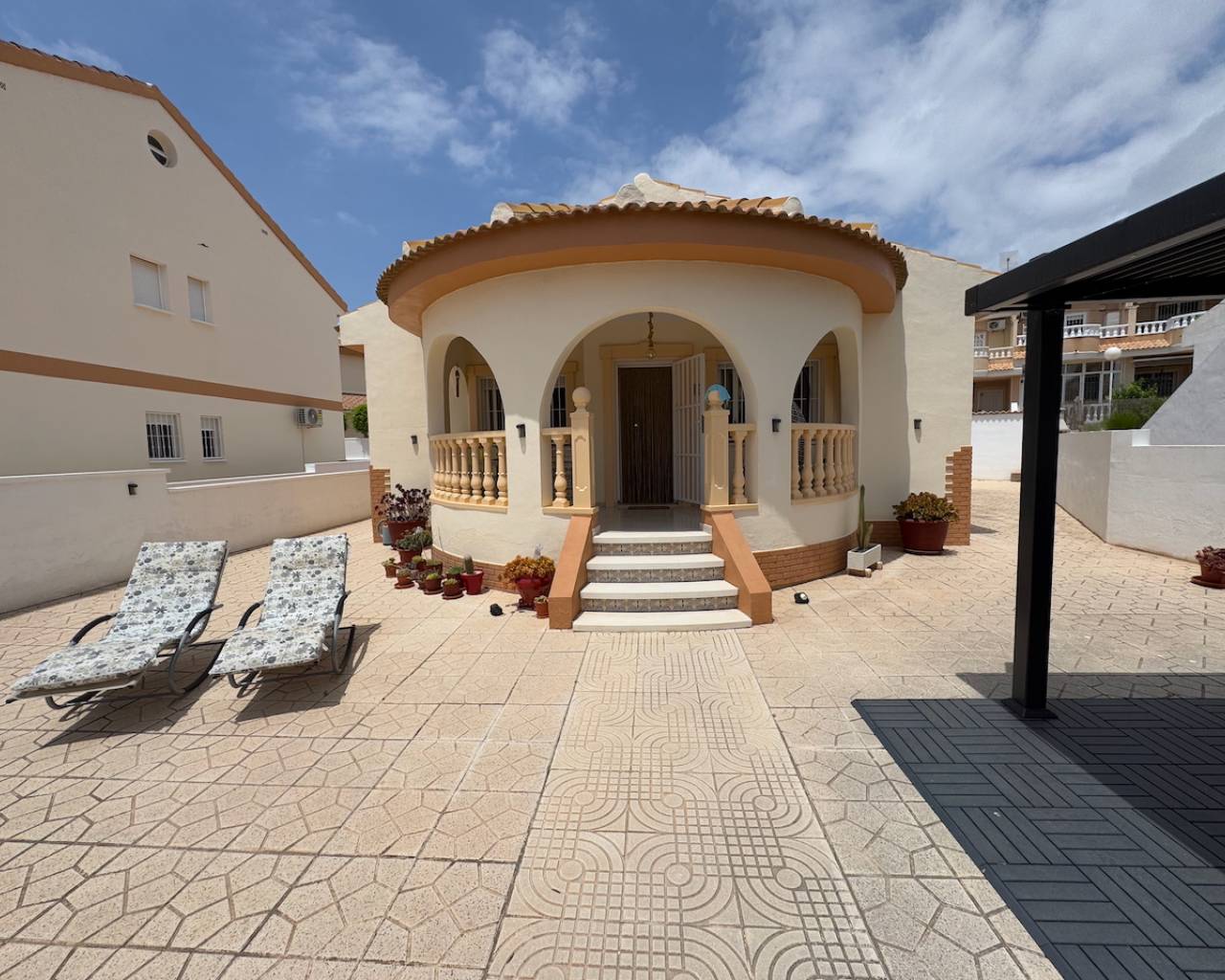 Villa in Ciudad Quesada - view 1