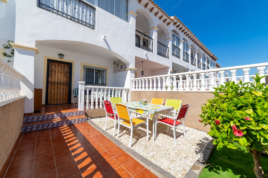 House in Urbanizacion los Balcones - view 1
