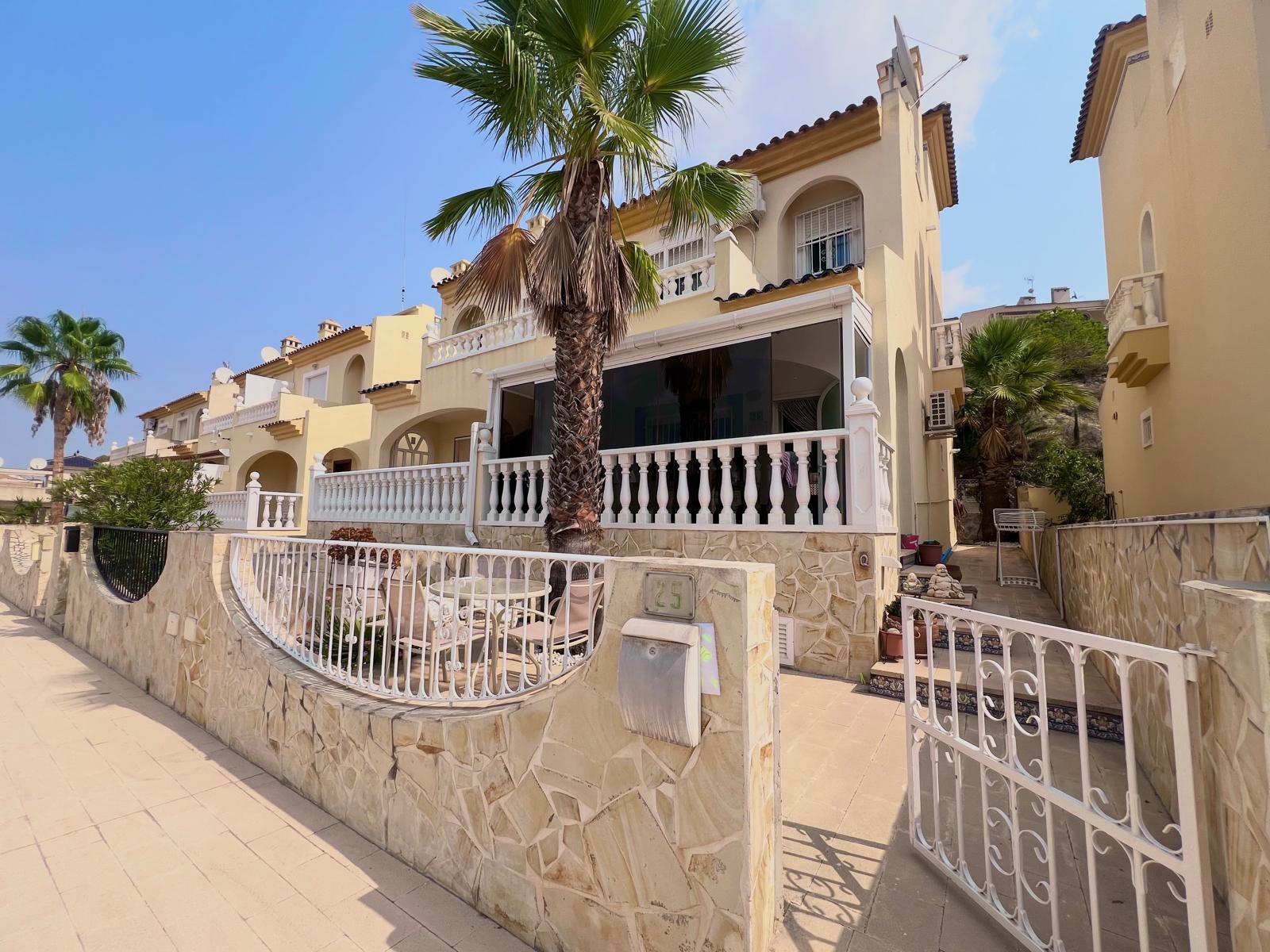 Villa in Rojales - view 1