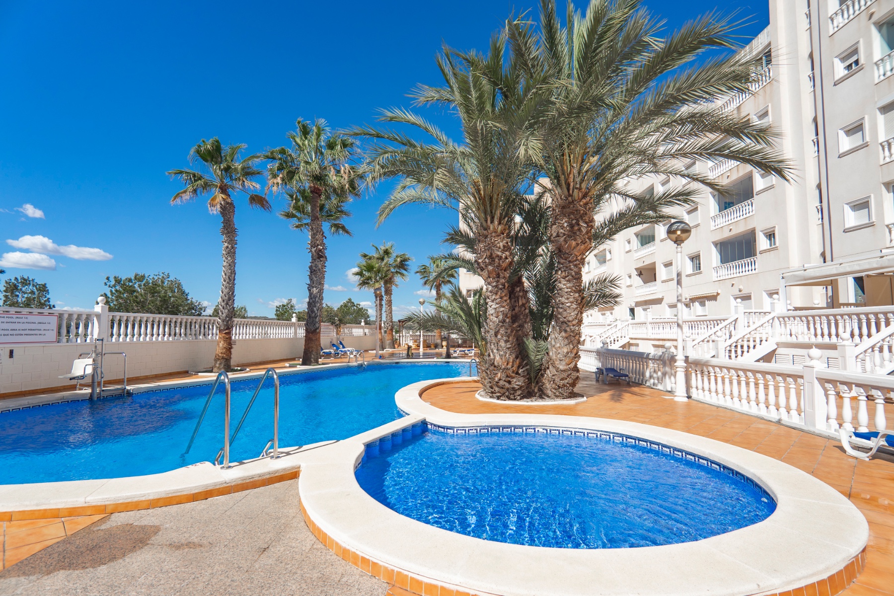 Apartment in Guardamar del Segura - view 1