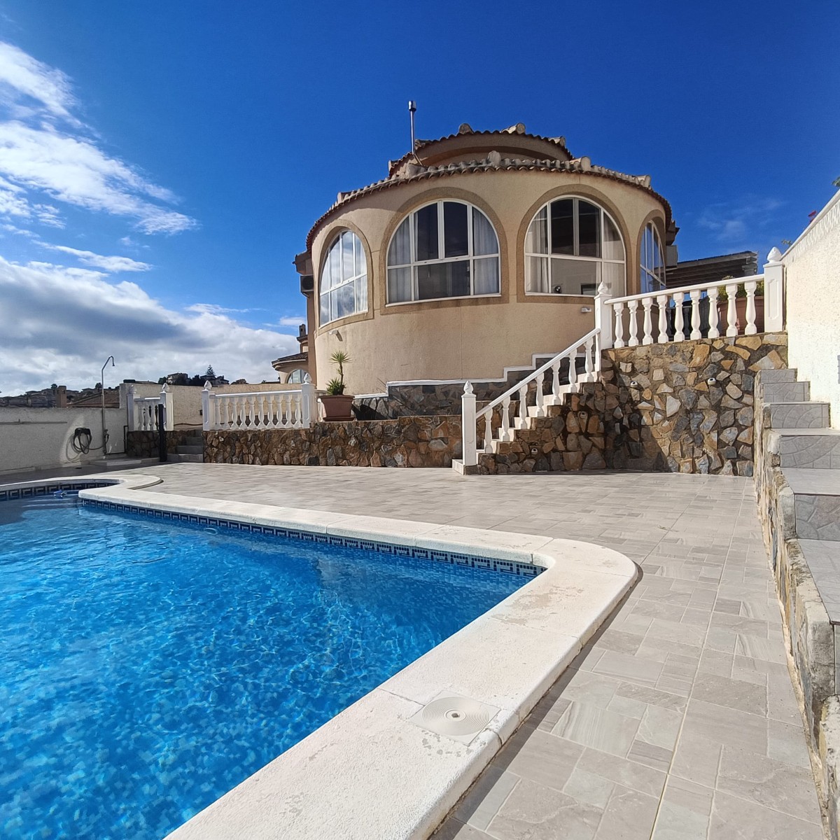 Villa in Rojales - view 1