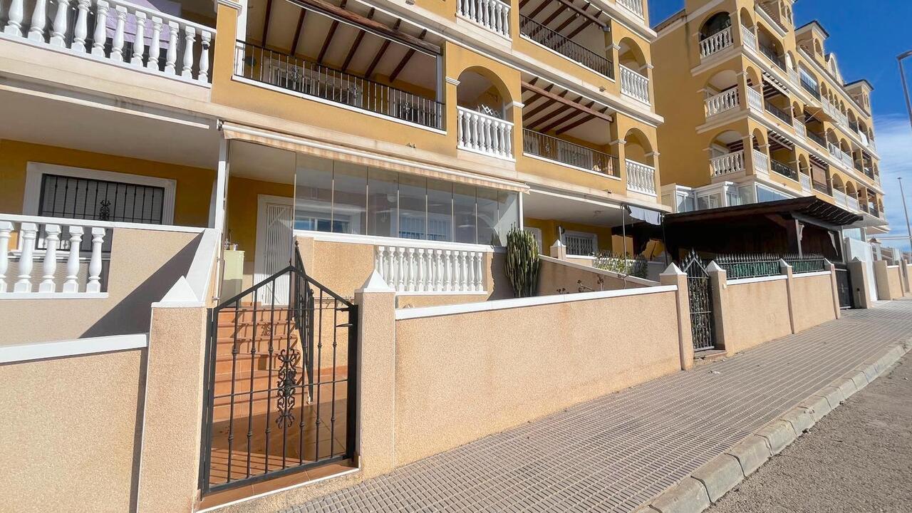Apartment in Algorfa - view 1