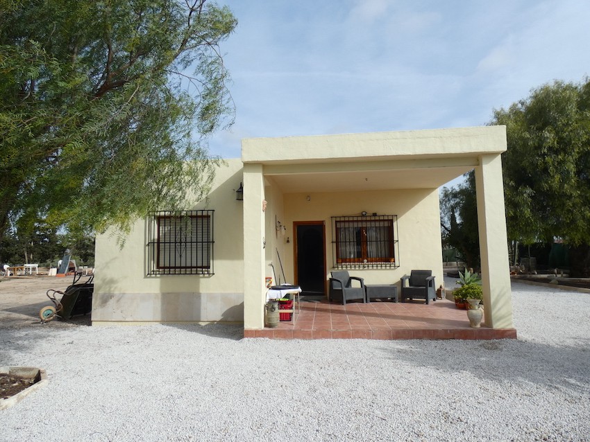 House in La Marina - view 1